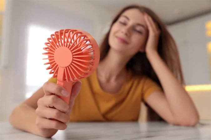Best portable handy fans in Japan