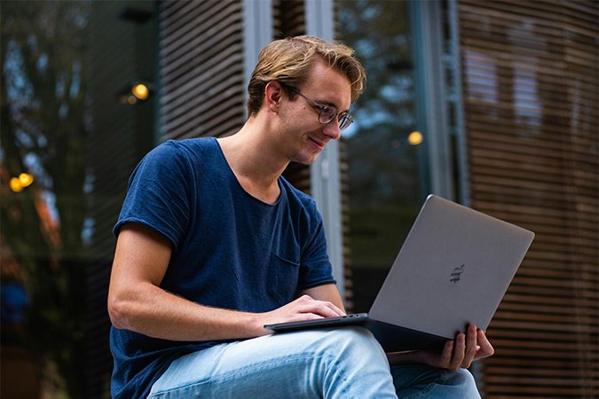 best laptop for students in Japan
